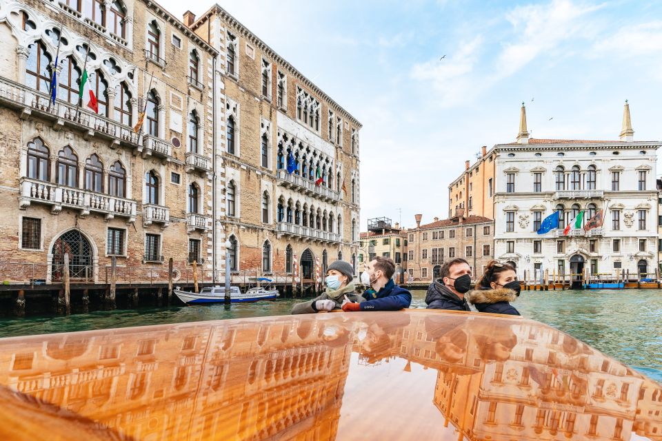 Venice: Grand Canal Boat Tour - Key highlights you’ll notice right away