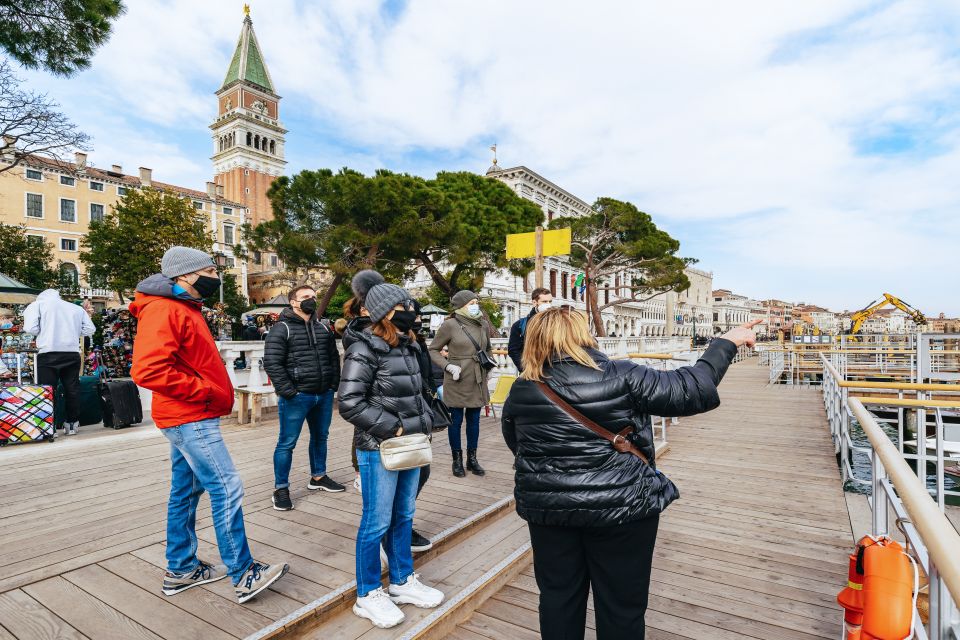 Venice: Grand Canal Boat Tour - Comfort on the motorboat: great views, some tradeoffs