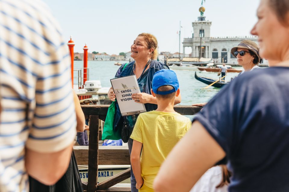 Venice: Grand Canal Gondola Ride with App Commentary - Key points before you go