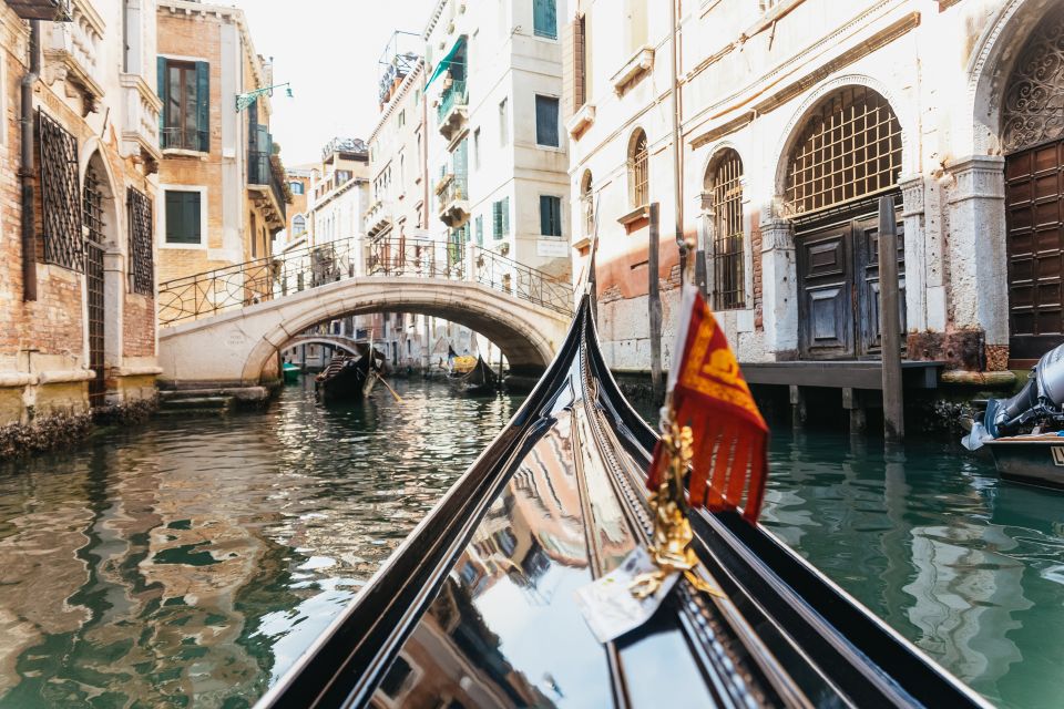 Venice: Grand Canal Gondola Ride with App Commentary - Tips so your ride feels smooth (not stressful)