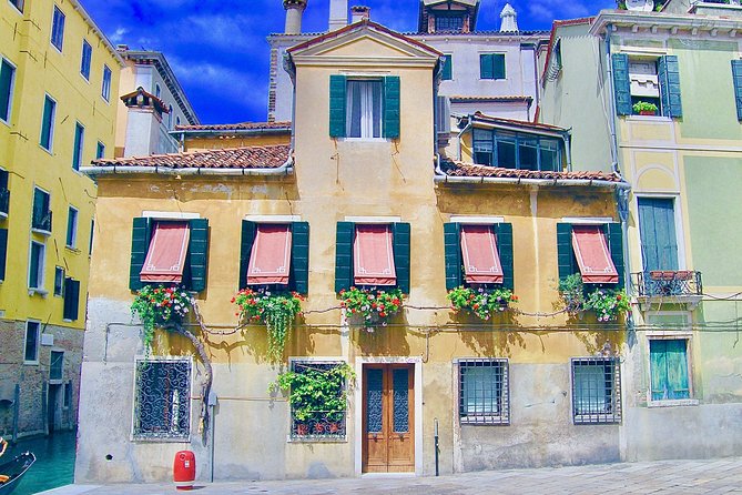 Venice Guided Walking tour - Headsets, Group Size, and the Rain-Tested Pace