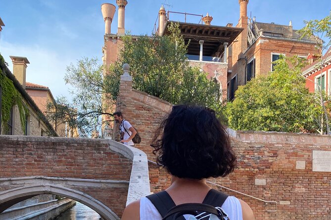 Venice Hidden Gems and Secrets Tour with a Local in Small Group - Stop 2: Fondamenta Zattere and Venice’s Long Waterfront