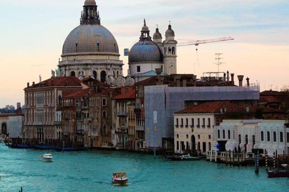 Venice: Highlights and Hidden Gems Guided Walking Tour - Venetian Arsenal: the practical side of Venice (with guidance)