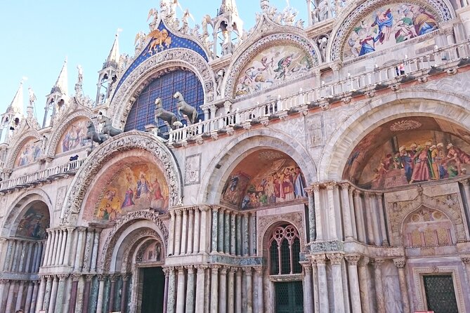 Venice highlights and hidden gems Small Group walking tour - Where the tour starts: Campiello dei Squelini and finding your feet