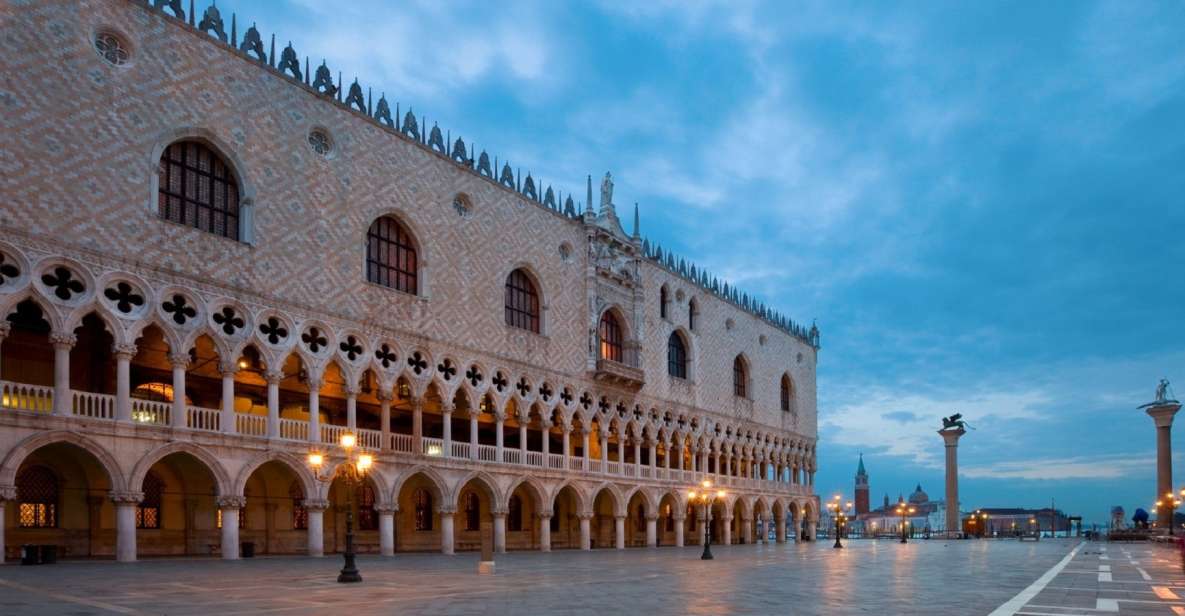 Venice: Highlights with Local Private Walking Tour & Gondola - Why this private Venice combo tour makes sense