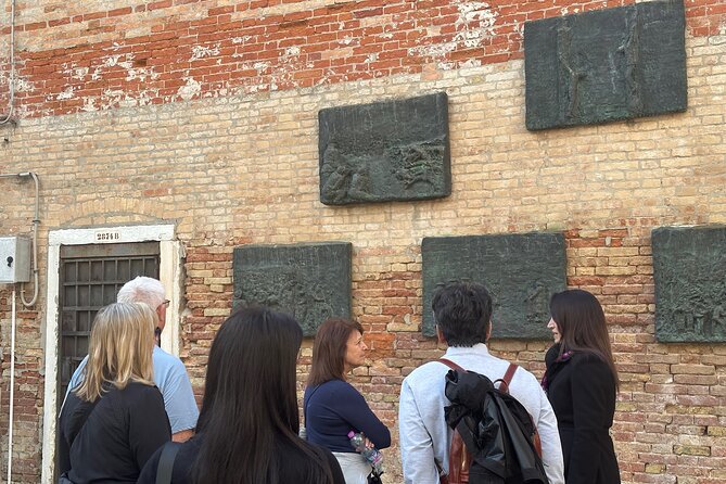 Venice Jewish Ghetto and Cannaregio Food, Wine, Sightseeing Tour - Stop-by-Stop Mood: What Each Part Feels Like