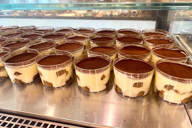 Venice: Jewish Ghetto & Cannaregio Area Food Tour: Pasta Wine Gelato and More! - What you’ll actually eat: pasta, wine, gelato, and the extras