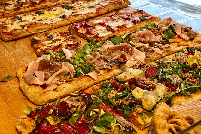 Venice: Jewish Ghetto & Cannaregio Area Food Tour: Pasta Wine Gelato and More! - The guides: why good storytelling changes the entire meal