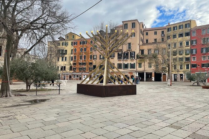 Venice: Jewish Ghetto Walking Tour with Synagogues Visit - Napoleon’s gates, and the ghetto as a “floating city” concept