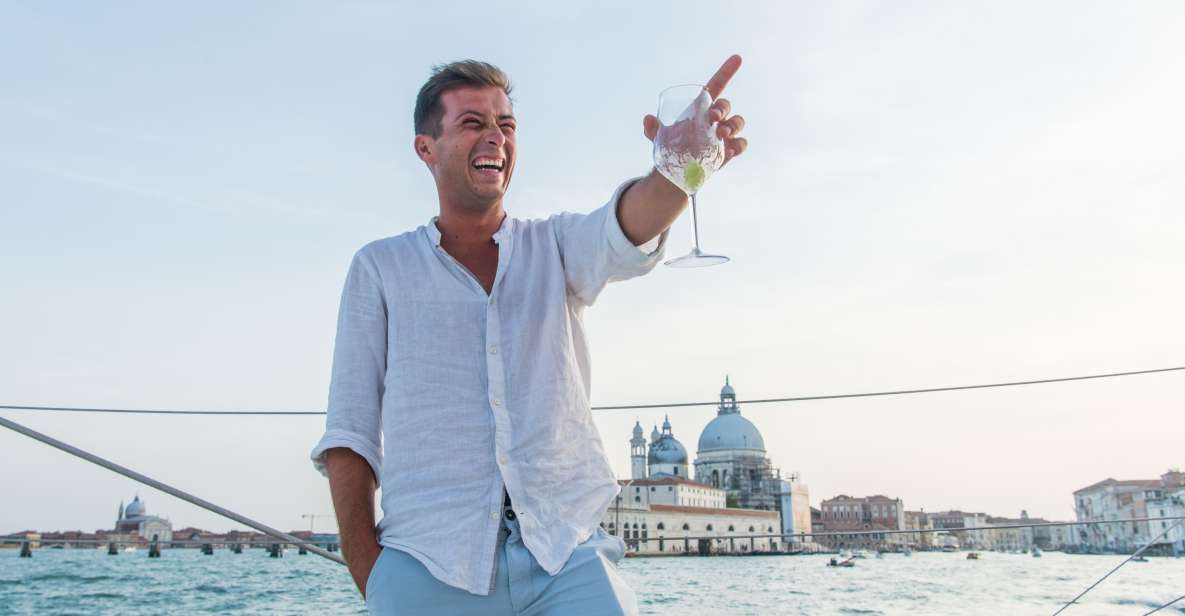 Venice: Lagoon Catamaran Cruise with Music and Drinks - Quick hits before you sail