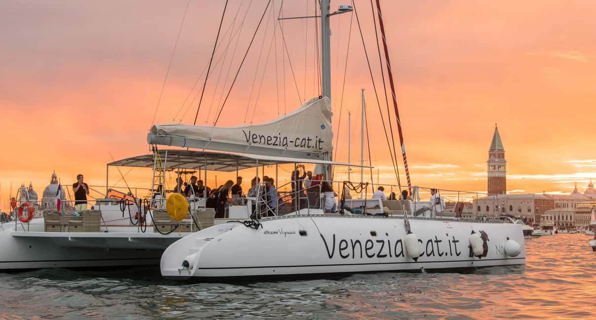 Venice: Lagoon Catamaran Tour with Classical Music & Drinks - Golden hour light and the best spots on board