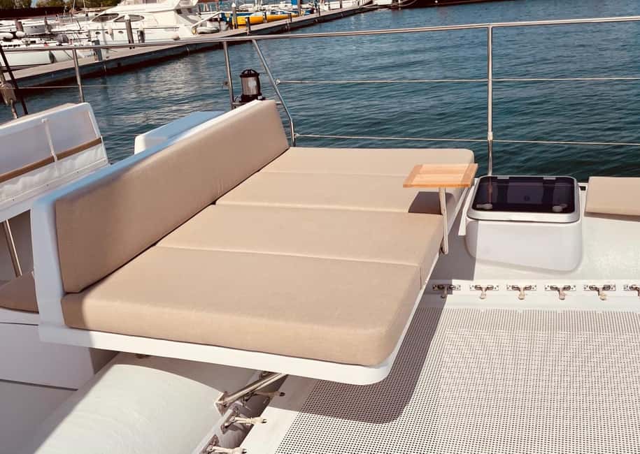 Venice: Lagoon Catamaran Tour with Classical Music & Drinks - Should you book this golden-hour lagoon cruise?