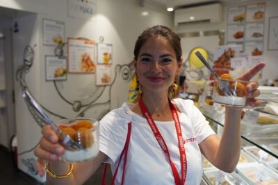 Venice Like a Local: Food, Wine & Spritz Tour with Traghetto Ride - Cannaregio Start: Getting Your Bearings Without the Tourist Maze