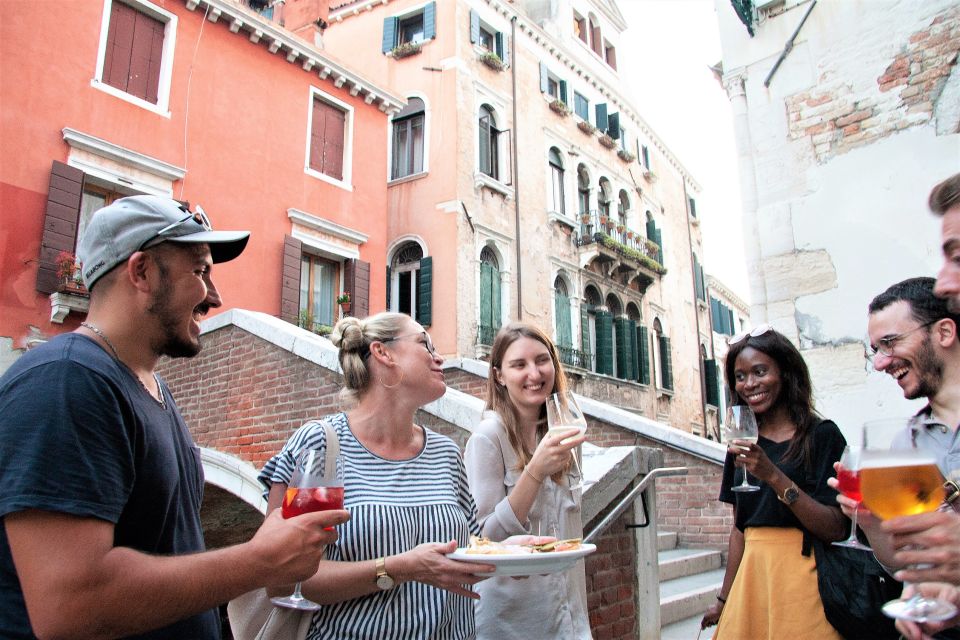 Venice: Local Secrets of Venice Tapas & Wine Walking Tour - Should you book this Venice Local Secrets of Venice Tapas & Wine Walking Tour?