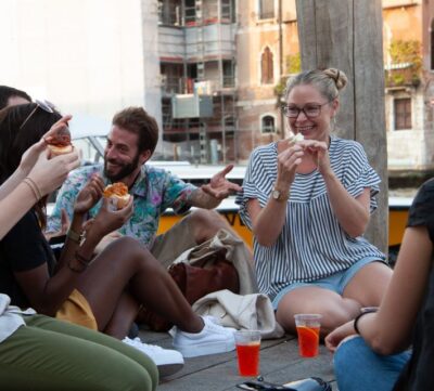 Venice: Local Secrets of Venice Tapas & Wine Walking Tour - The 2-hour route: Enoteca Al Volto, two bacari, and quieter Venice lanes