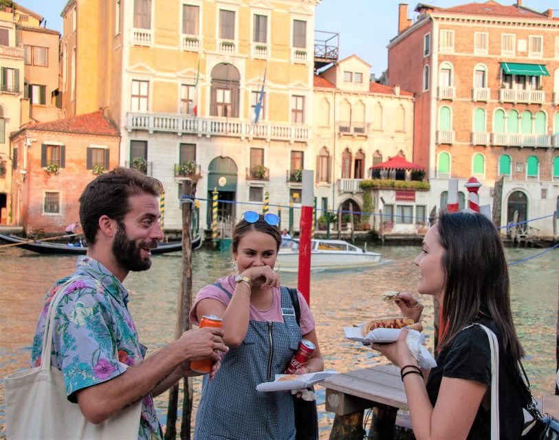 Venice: Local Secrets of Venice Tapas & Wine Walking Tour - Who should book this Venice tapas and wine walking tour