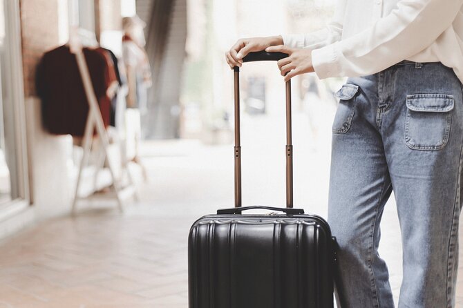 Venice Luggage Storage - Price and value: $6.99 per person, plus the real costs you avoid