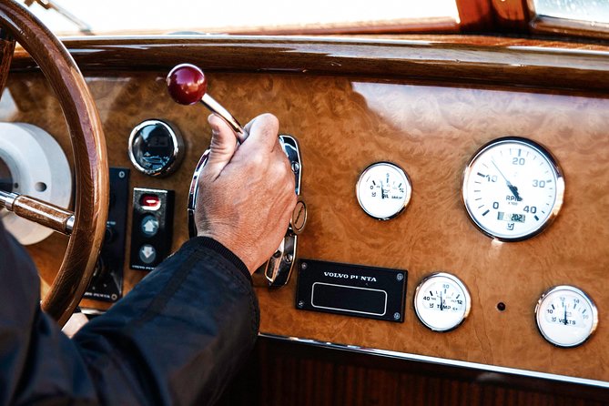 Venice Marco Polo Airport Private Arrival Transfer via Motorboat - When weather or timing changes the plan
