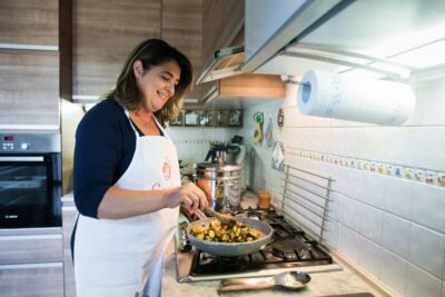 Venice: Market and Cooking Class at a Local's Home - Cooking 3 regional recipes: the hands-on structure