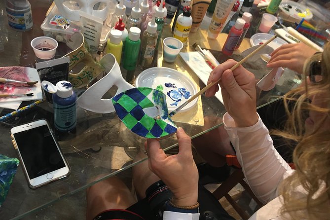 Venice Mask Workshop Class - Inside Sogno Veneziano Atelier: a small workshop break from Venice