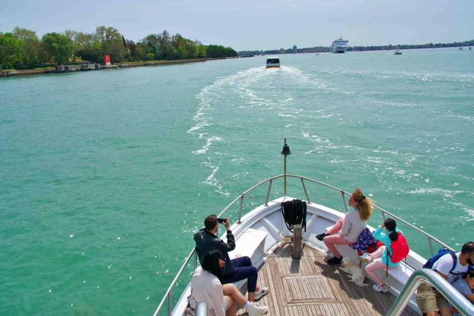 Venice: Murano and Burano Boat Tour with Glass Factory Visit - Burano’s colorful houses and canals during your hour on the island