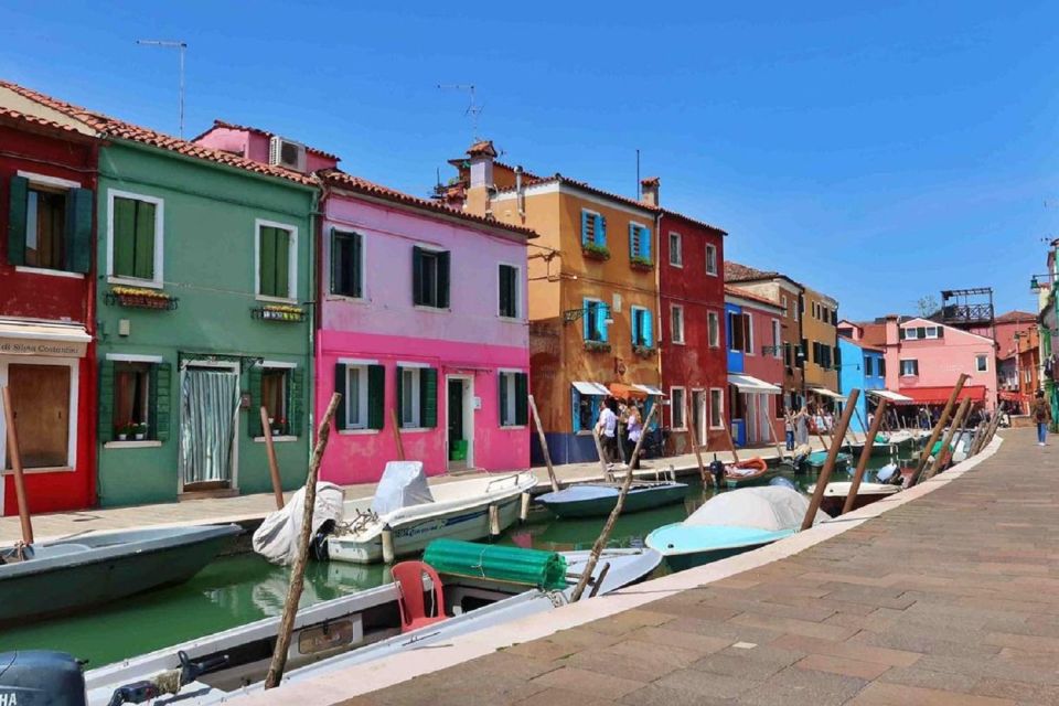 Venice: Murano and Burano Boat Tour with Glass Factory Visit - Who this tour suits best (and who should skip)