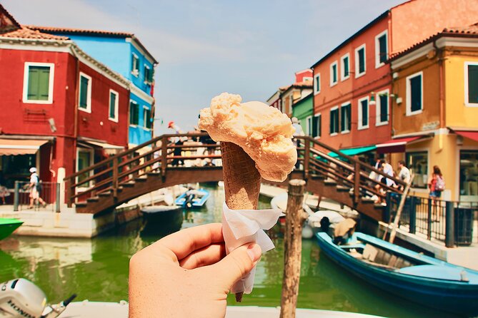 Venice: Murano & Burano Islands Tour with Optional Torcello Stop - Burano’s 1 hour 30 minutes: photos, lace, and walking room