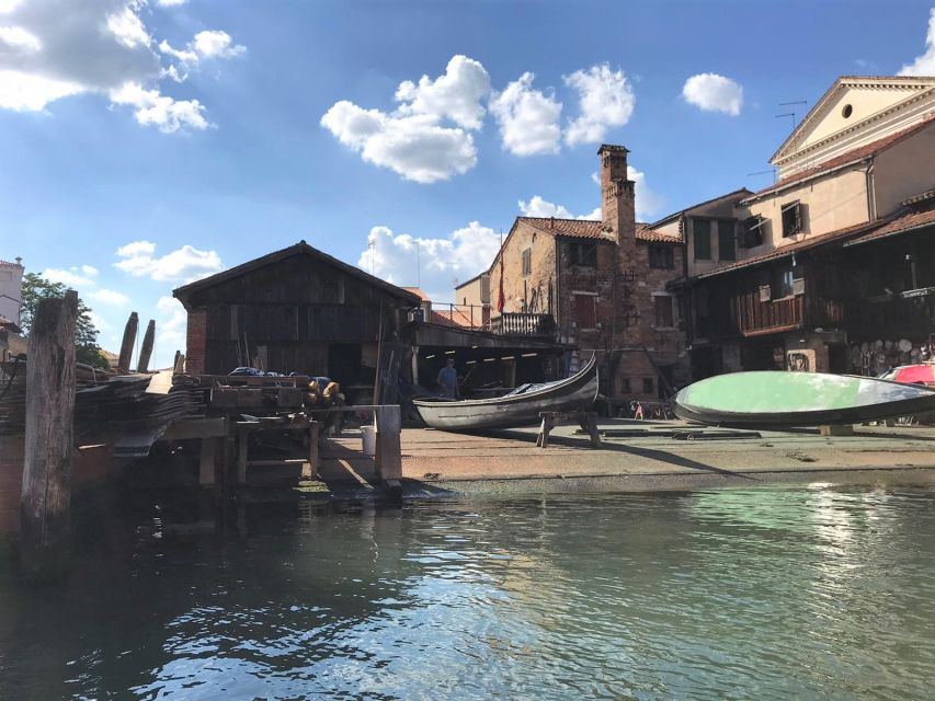 Venice: Off the Beaten Path Walking Tour - Dorsoduro and Local Neighborhood Feel Without the Tourbus Energy