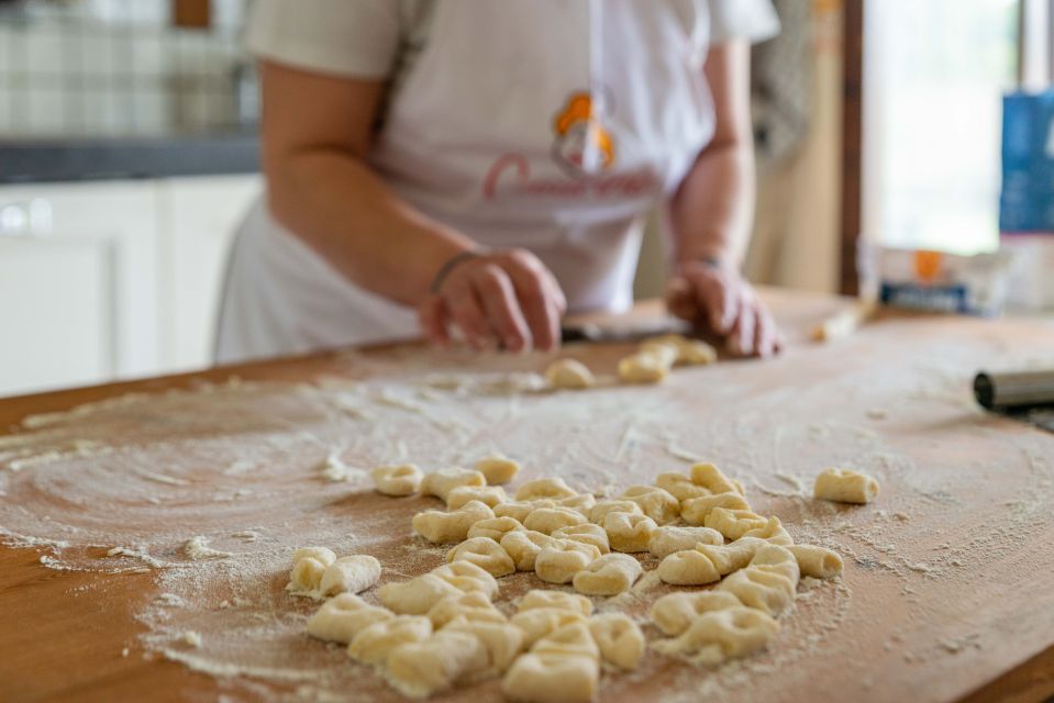 Venice: Pasta and Tiramisu Cooking Class at a Local's Home - Key Highlights You Should Care About