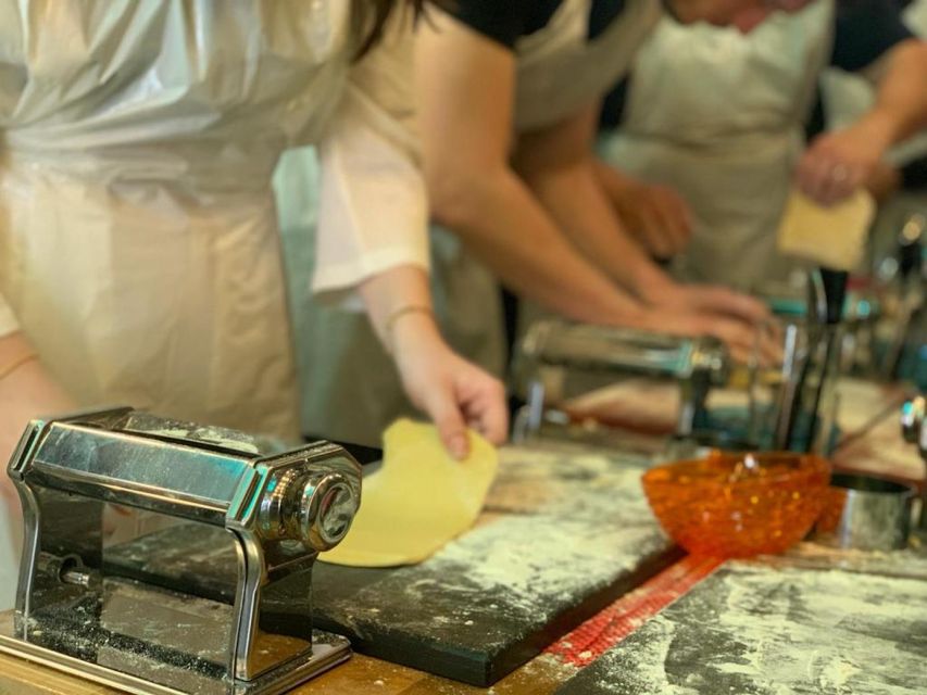 Venice: Pasta and Tiramisu Cooking Class with Wine - Quick hits to know before you go