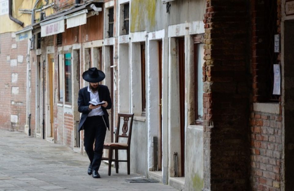 Venice: Private Cannaregio and Jewish Quarter Tour - Should you book this tour?