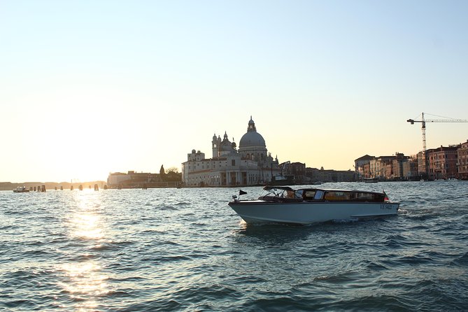 Venice Private Departure Transfer by Water Taxi: Central Venice to Cruise Port - Pickup in Central Venice: Hotels, Private Piers, and Meet-and-Greet vs Full Service