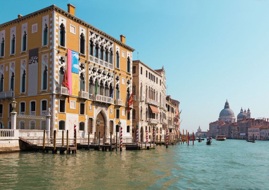 Venice: Private Gondola Cruise for up to 5 Passengers - What you’ll see in 30 minutes: Grand Canal, palazzos, and quieter canals