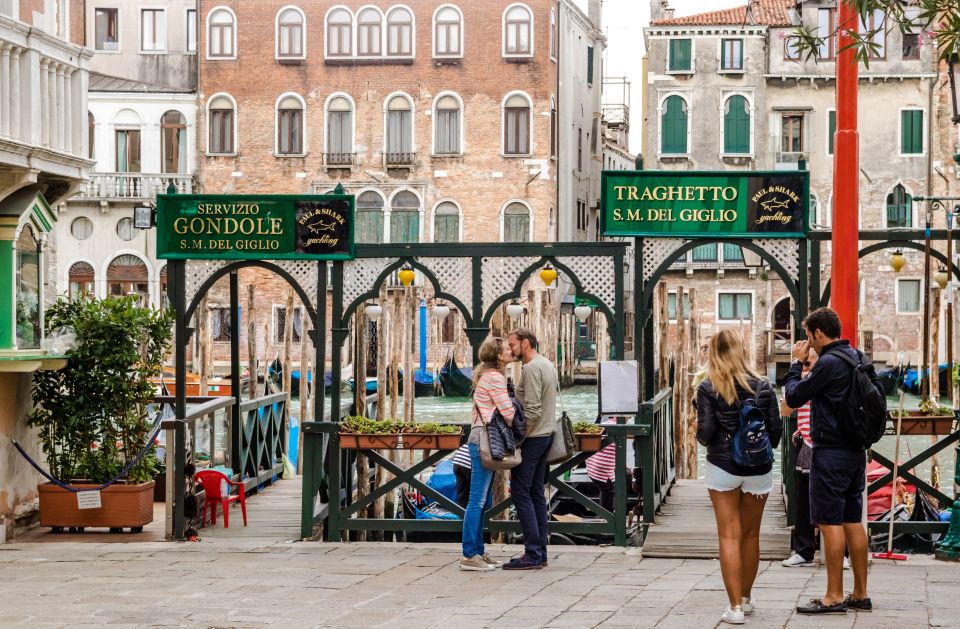 Venice: Private Gondola Ride - What to bring and what not to bring