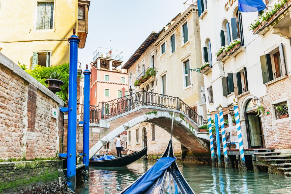 Venice: Private Gondola Ride along Grand Canal - Timing, Walking, and Staying Comfortable in Venice