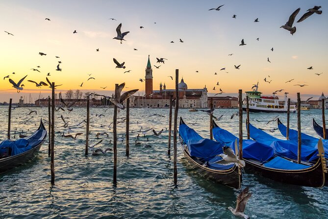 Venice Private Gondola Ride: Explore Hidden Canals and Sights - Why a private gondola route feels different in Venice