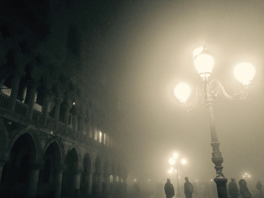 Venice: Private Murders & Mysteries Tour - St. Mark’s Square, but the stories go darker