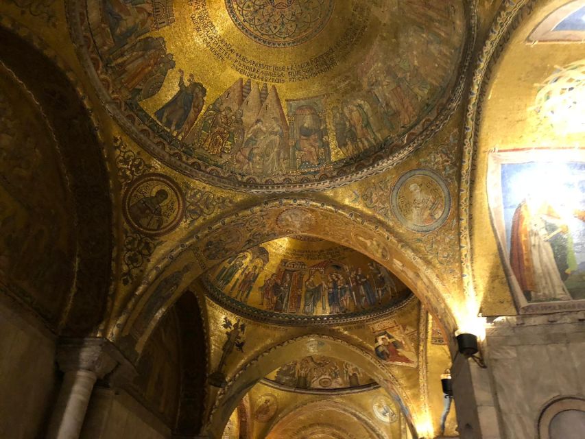 Venice: Private Walking Tour with Saint Mark's Basilica - Rialto Bridge: the Grand Canal panorama from the highest point