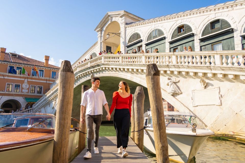 Venice: Professional Photoshoot at the Rialto Bridge - How a 15-minute to 1-hour shoot stays relaxed (and actually works)