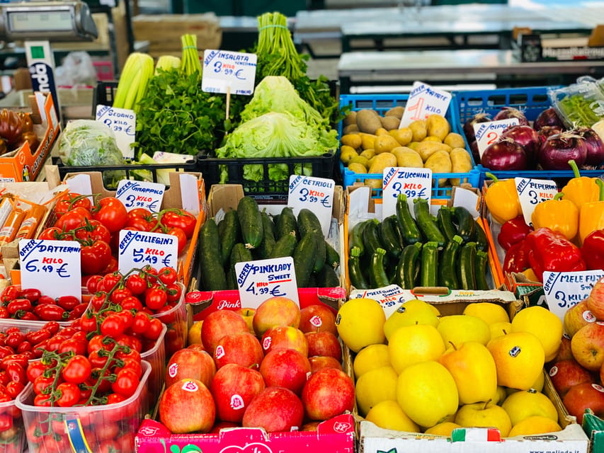Venice: Rialto Area Street Food Tour and Sightseeing - Where You Meet at Campo San Bartolomio (So You Don’t Wander)