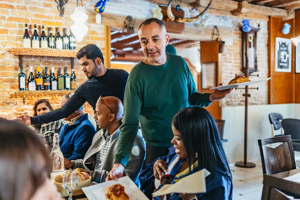 Venice: Rialto Market Food and Wine Lunchtime Tour - Who This Tour Fits Best (and Who Might Skip It)