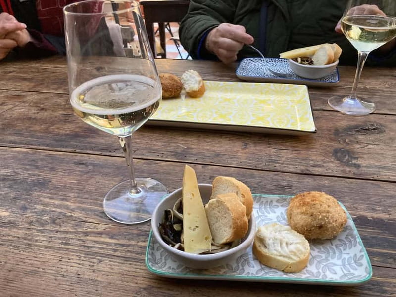 Venice: Rialto Market Street Food Tour - Aliani Casa Del Parmigiano: a cheese tasting that sets the tone