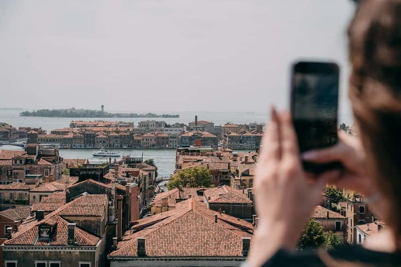 Venice: Rooftop Terraces Tour with Prosecco - Why This Rooftop Prosecco Tour Works So Well