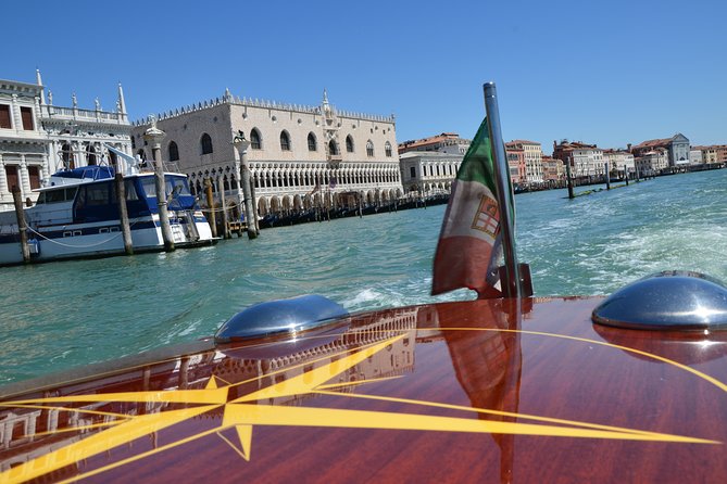Venice S.Lucia Station to Venice Hotels or viceversa - Price and value: when $215 per group works
