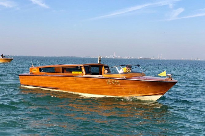 Venice S.Lucia Station to Venice Hotels or viceversa - Timing: getting to the boat without chaos