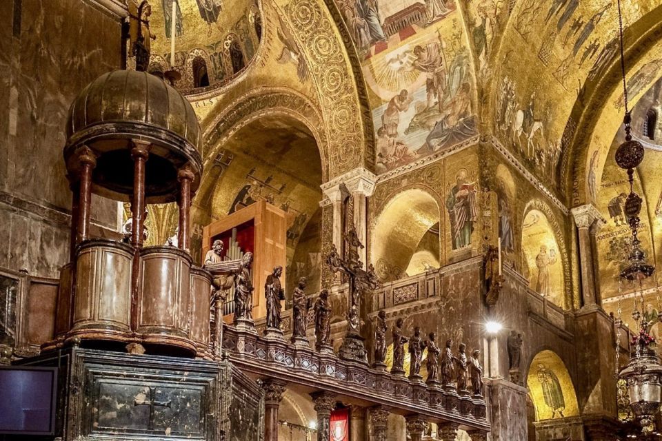 Venice: Saint Mark's Basilica Guided Tour - Finding the meeting point without stress
