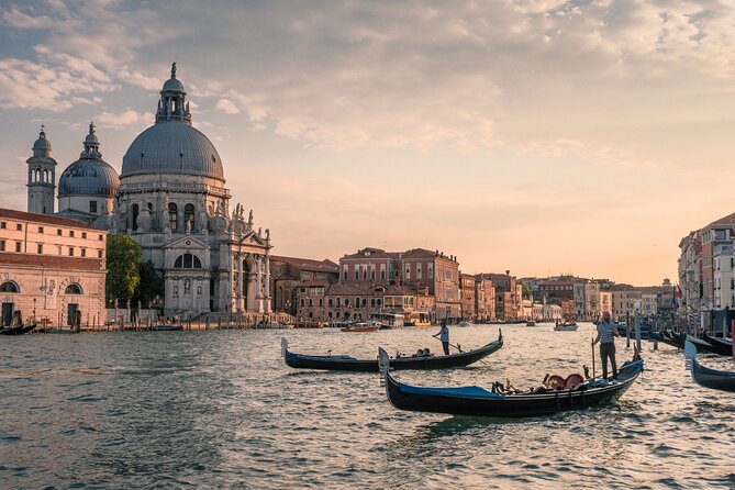 Venice Scavenger Hunt and Highlights Self Guided Audio Tour - Chiesa di San Giorgio dei Greci: pay attention, then see it again