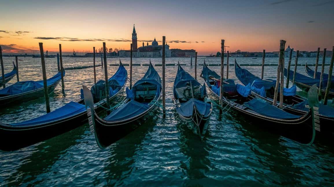 Venice: Shared Gondola Ride at Sunset - Price and value: does $71 for 25 minutes make sense?