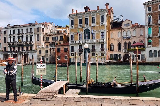Venice Sightseeing Small Group Walking Tour with a Local Guide - Stop 4: Casa di Marco Polo and why one house represents a whole story