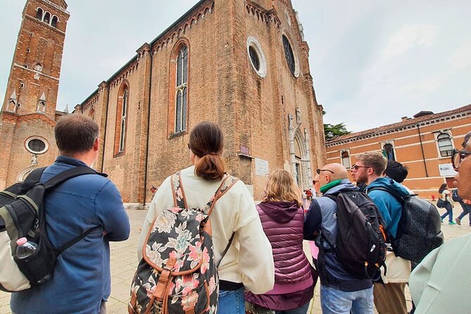 Venice Sightseeing Small Group Walking Tour with a Local Guide - How the walking route keeps Venice from feeling like chaos